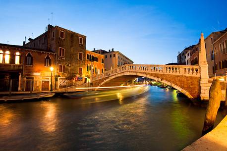 Bridge of the Pinnacles or delle Guglie bridge in Venice, Italy, Europe