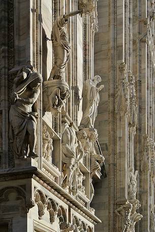 Statues in the faade of the Milan Cathedral