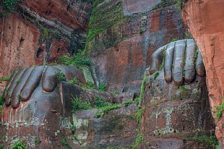 Giant Buddha, the largest buddha of the world carved on Emei Shan, sacred mount, Leshan, Sichuan, China